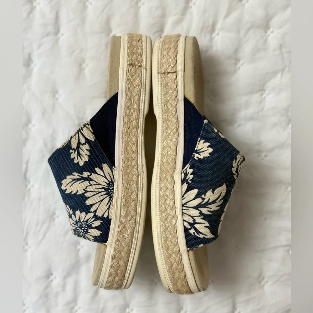 BASS Women’s Holiday Hawaiian Floral Blue Espadrille Slides Size 7M Vintage Y2K